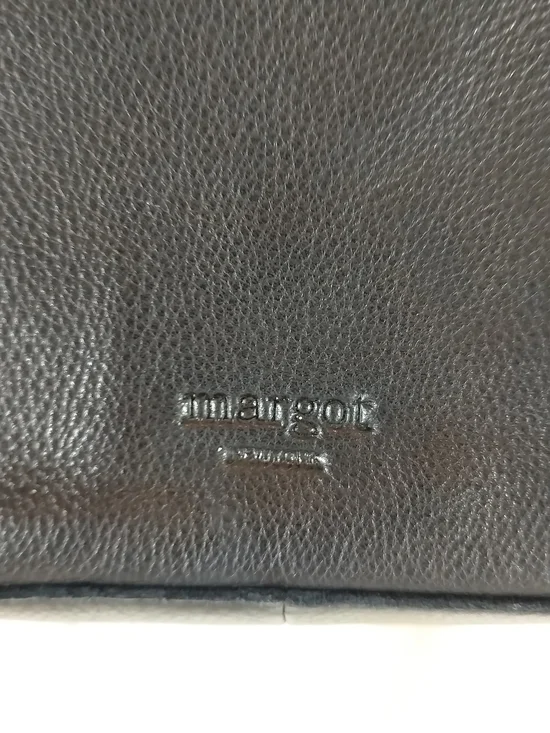 margot Black Leather Shoulder Bag with Gold Accents - Picture 5 of 6